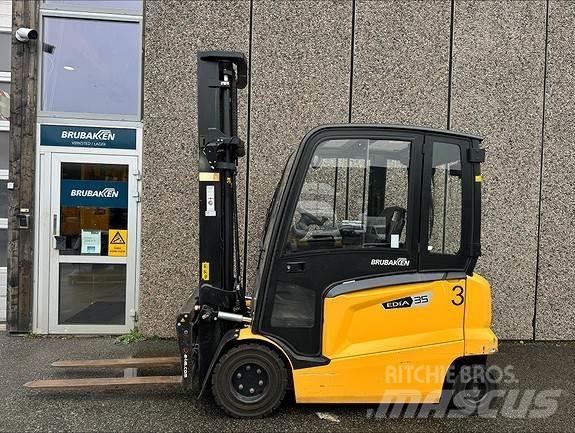 Mitsubishi FB35N Diesel Forklifts