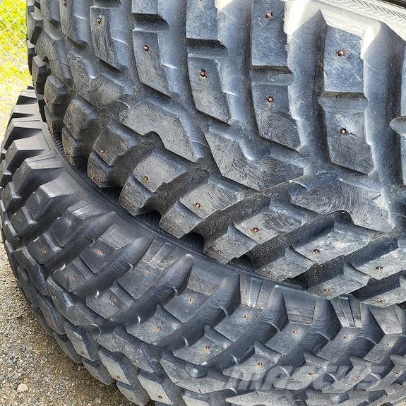 Nokian TRI 2 Tires, wheels and rims