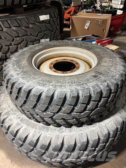 Nokian TRI 2 Tires, wheels and rims