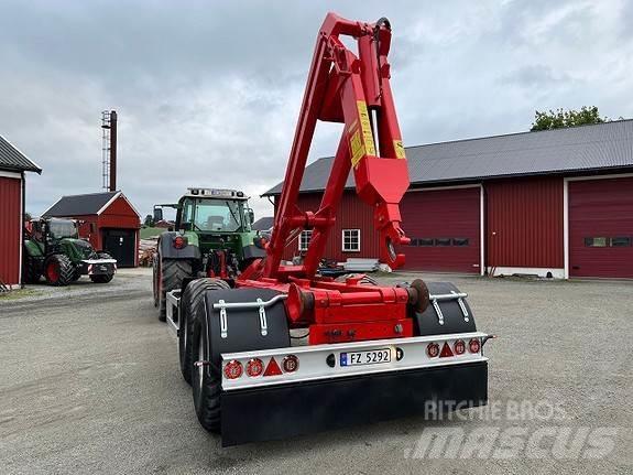 Pronar  Utility Trailers