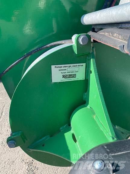  Reime 9000l Manure spreaders
