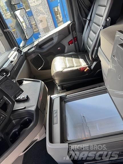 Scania R580LB6X4Nb Demountable Trucks