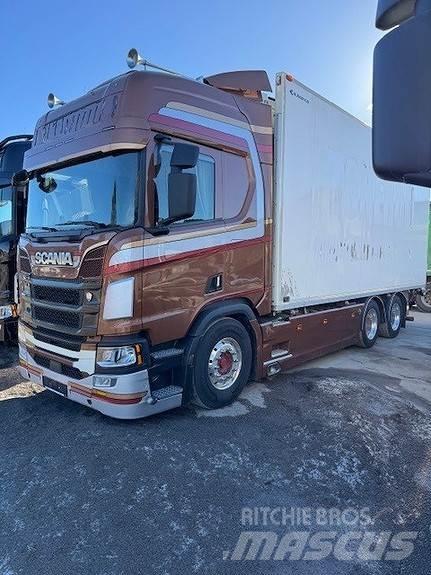 Scania R650B6X2NB Box trucks