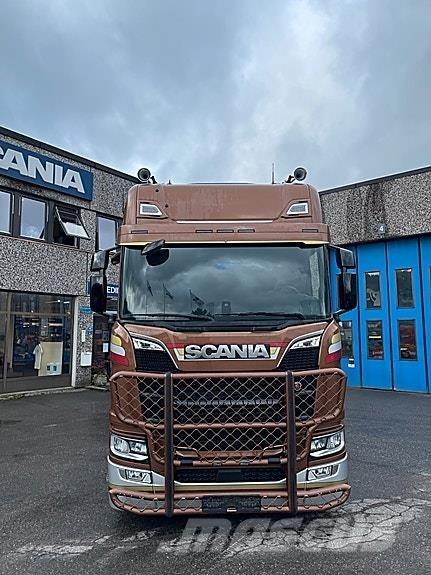 Scania R660A6X4NB Conventional Trucks / Tractor Trucks