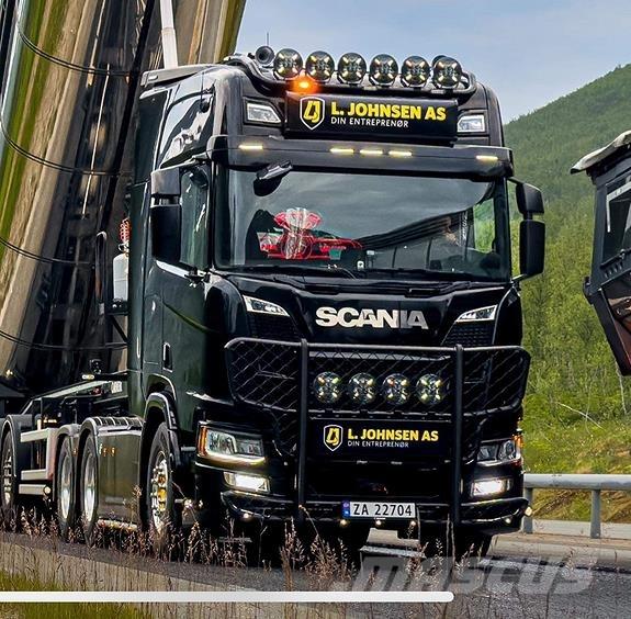 Scania R770 6X4 Conventional Trucks / Tractor Trucks