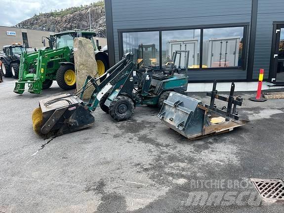 Schäffer 222s Skid Steer Loaders