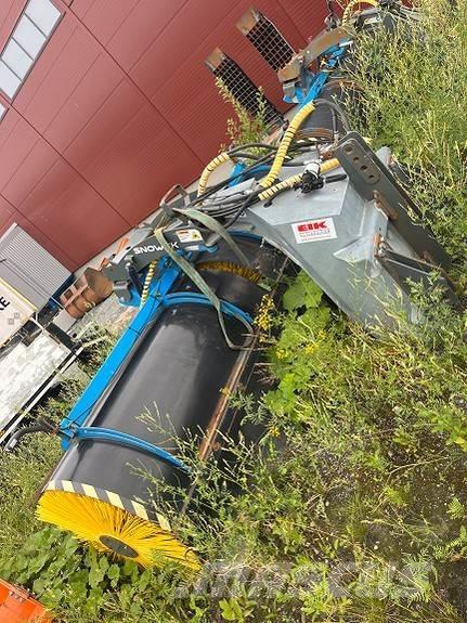 Snowek AH 330 Other road and snow machines