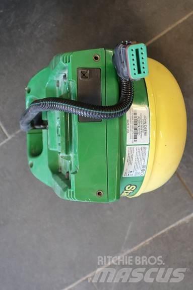  StarFire 3000 Farm Equipment - Others