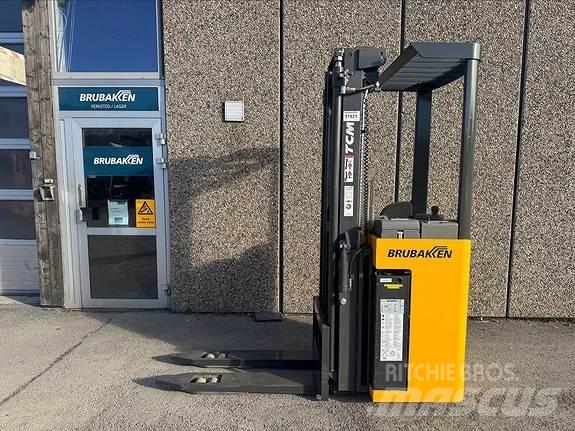 TCM AJN160 Diesel Forklifts