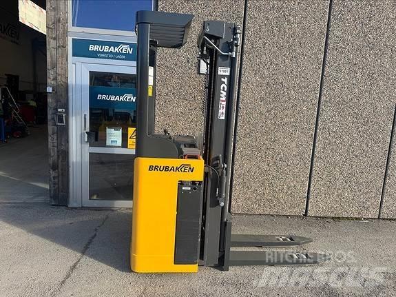 TCM AJN160 Diesel Forklifts