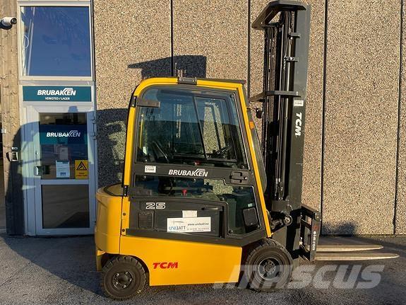TCM FB25 51848 Diesel Forklifts