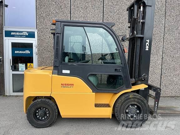 TCM FD40 Diesel Forklifts
