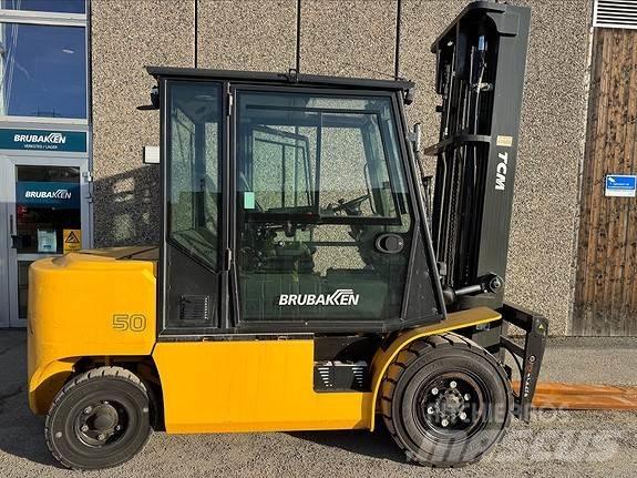 TCM FD50 Diesel Forklifts