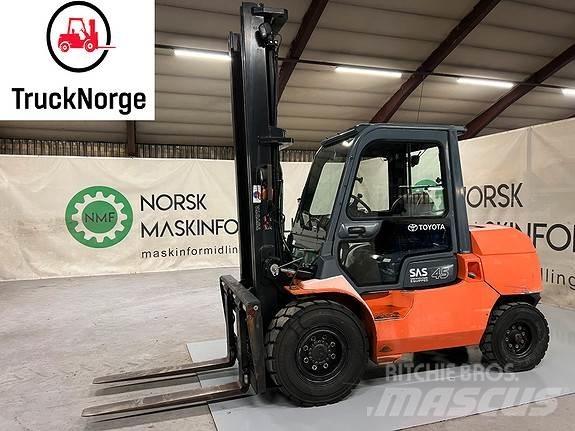 Toyota 42-7FD40 Diesel Forklifts