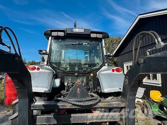 Valtra 142 Direct Tractors