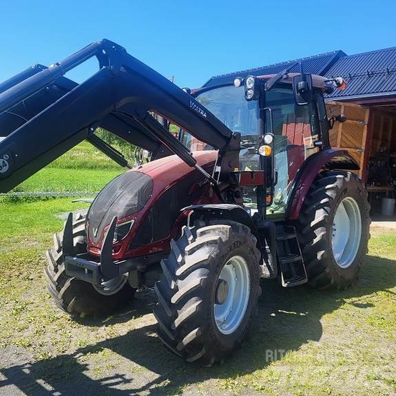 Valtra A 104 h4 Tractors