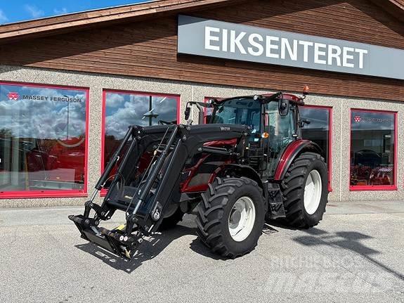 Valtra A114 Tractors
