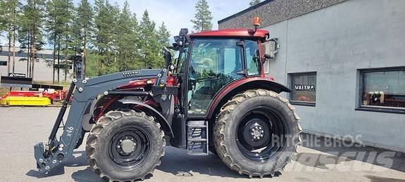 Valtra A114 Tractors