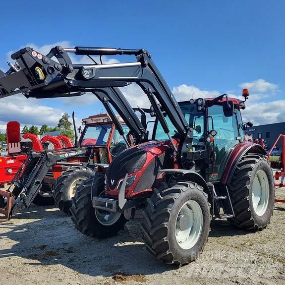 Valtra A134 Tractors