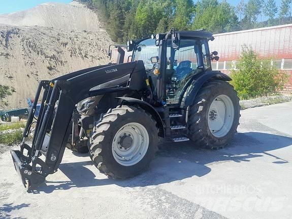 Valtra G105 Tractors