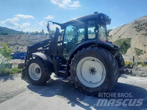 Valtra G105 Tractors
