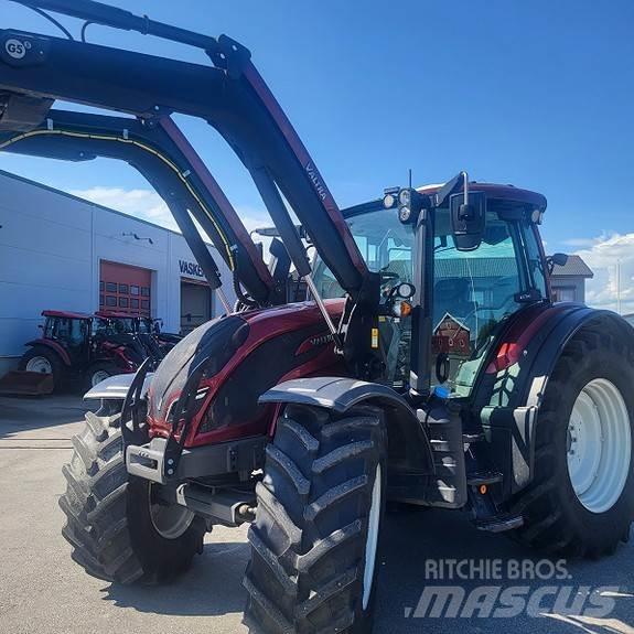 Valtra N 174 Tractors