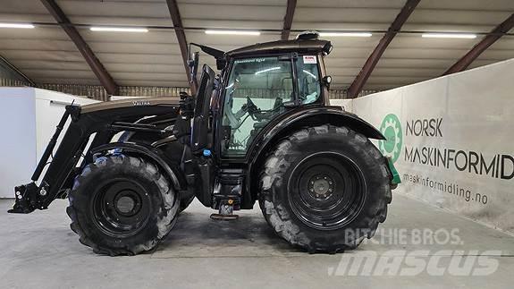 Valtra N174 Tractors
