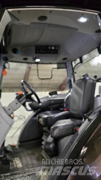 Valtra N174 Tractors