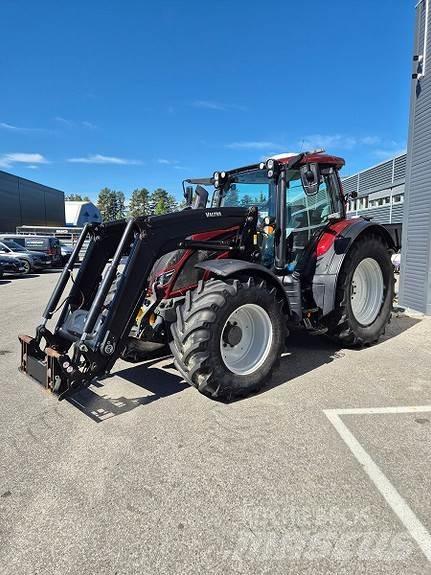 Valtra N174 Tractors