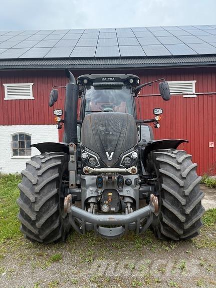 Valtra S394 Tractors