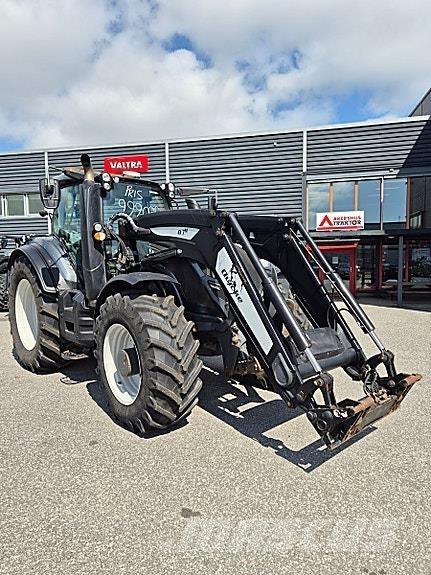 Valtra T 234 Versu Tractors