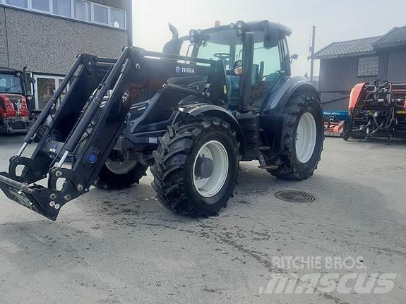 Valtra T174E A Tractors