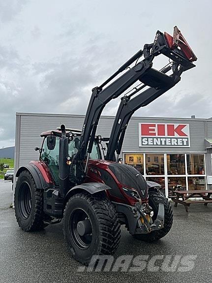 Valtra T234D Tractors