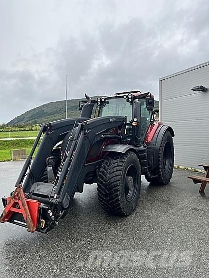 Valtra T234D Tractors
