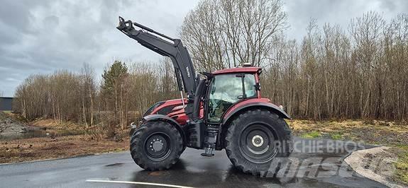 Valtra T234D ST Tractors