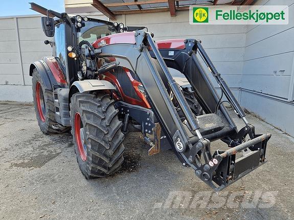Valtra T235 Tractors