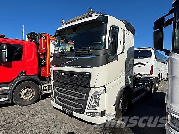 Volvo  Demountable Trucks