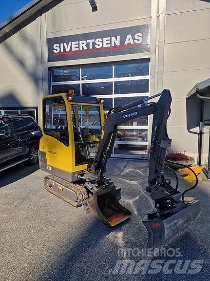Volvo EC15B Mini Excavators <7t (Mini Diggers)