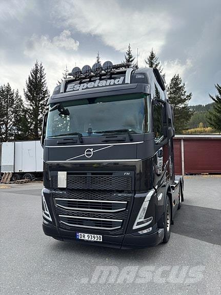 Volvo FH 500 6X4 Conventional Trucks / Tractor Trucks