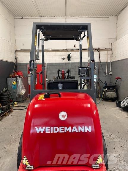 Weidemann 1260 Tractors