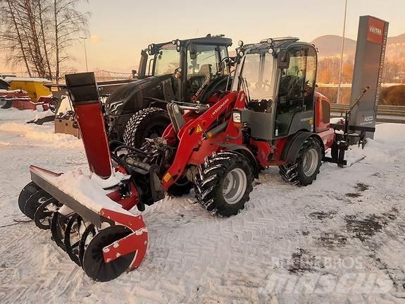 Weidemann 1880 Skid Steer Loaders