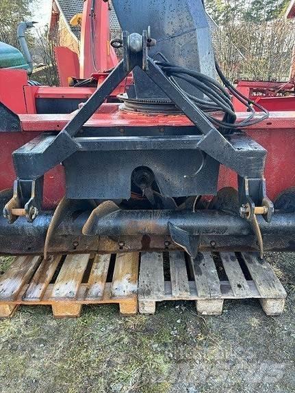  Westbjörn 2450 Snow Blowers
