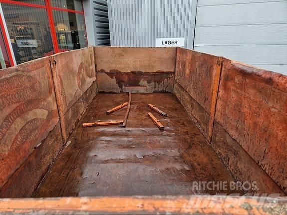   Utility Trailers