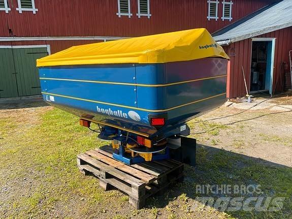   Manure spreaders