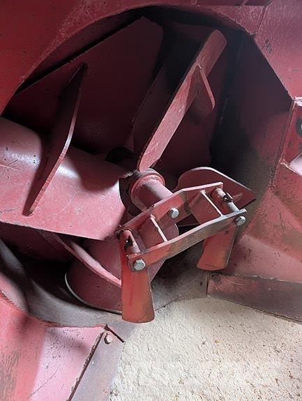   Snow Blowers