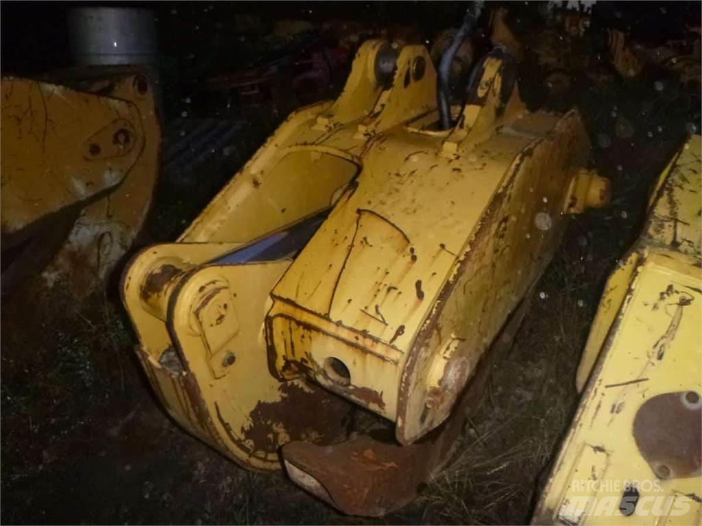 CAT 14-4 Grapples/Grapple Trucks