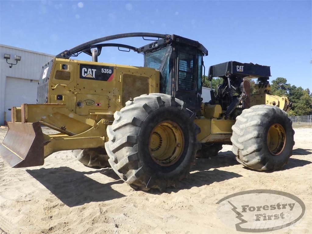 CAT 535D Skidders