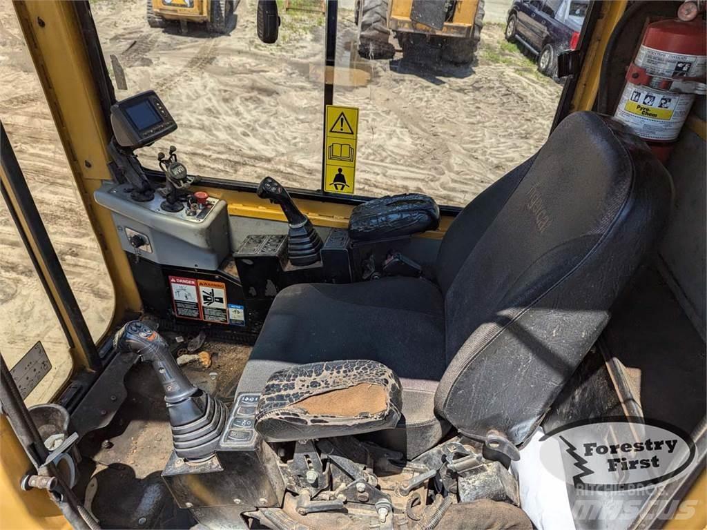 Tigercat 234B Knuckleboom loaders