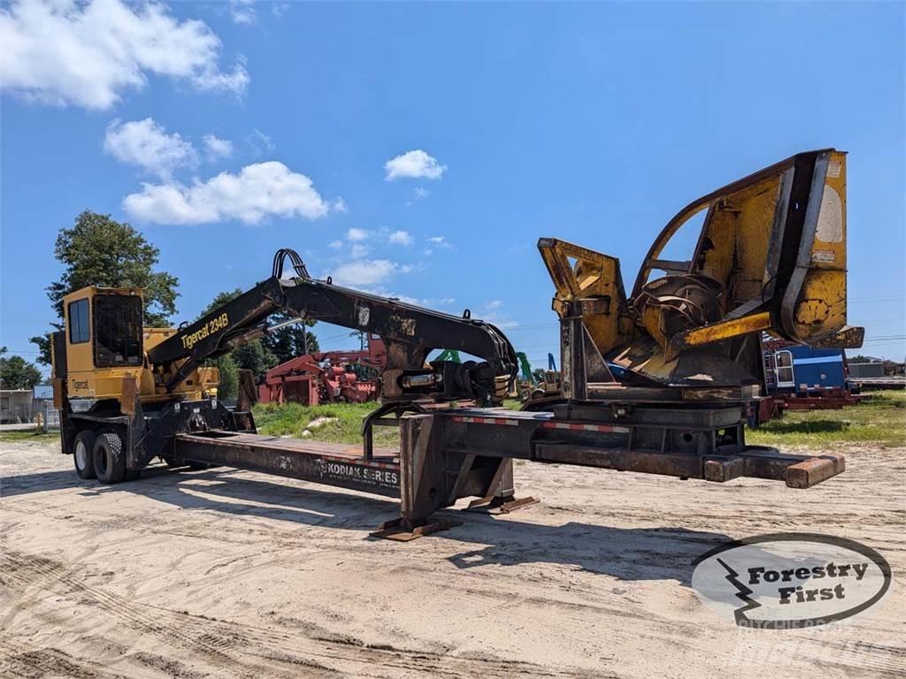 Tigercat 234B Knuckleboom loaders