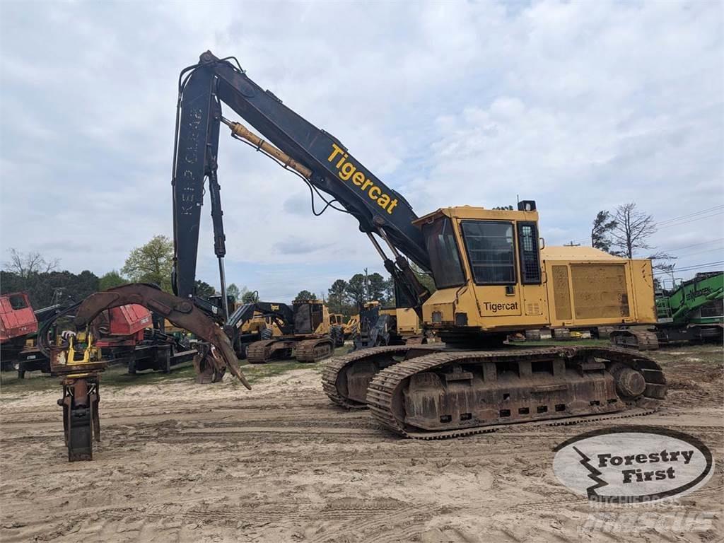 Tigercat 860S Knuckleboom loaders